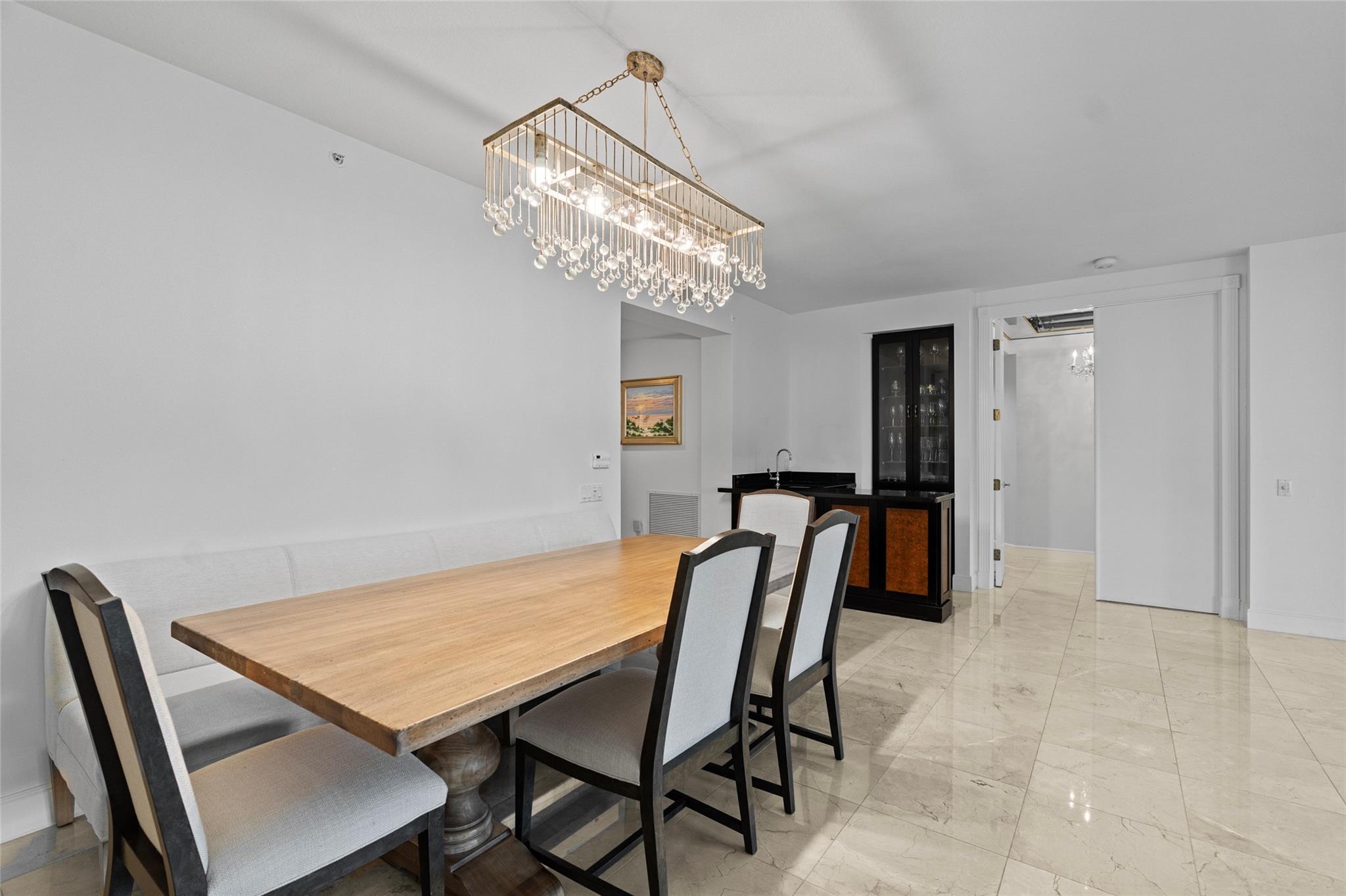 MEDITERRANEA CONDO - Residential