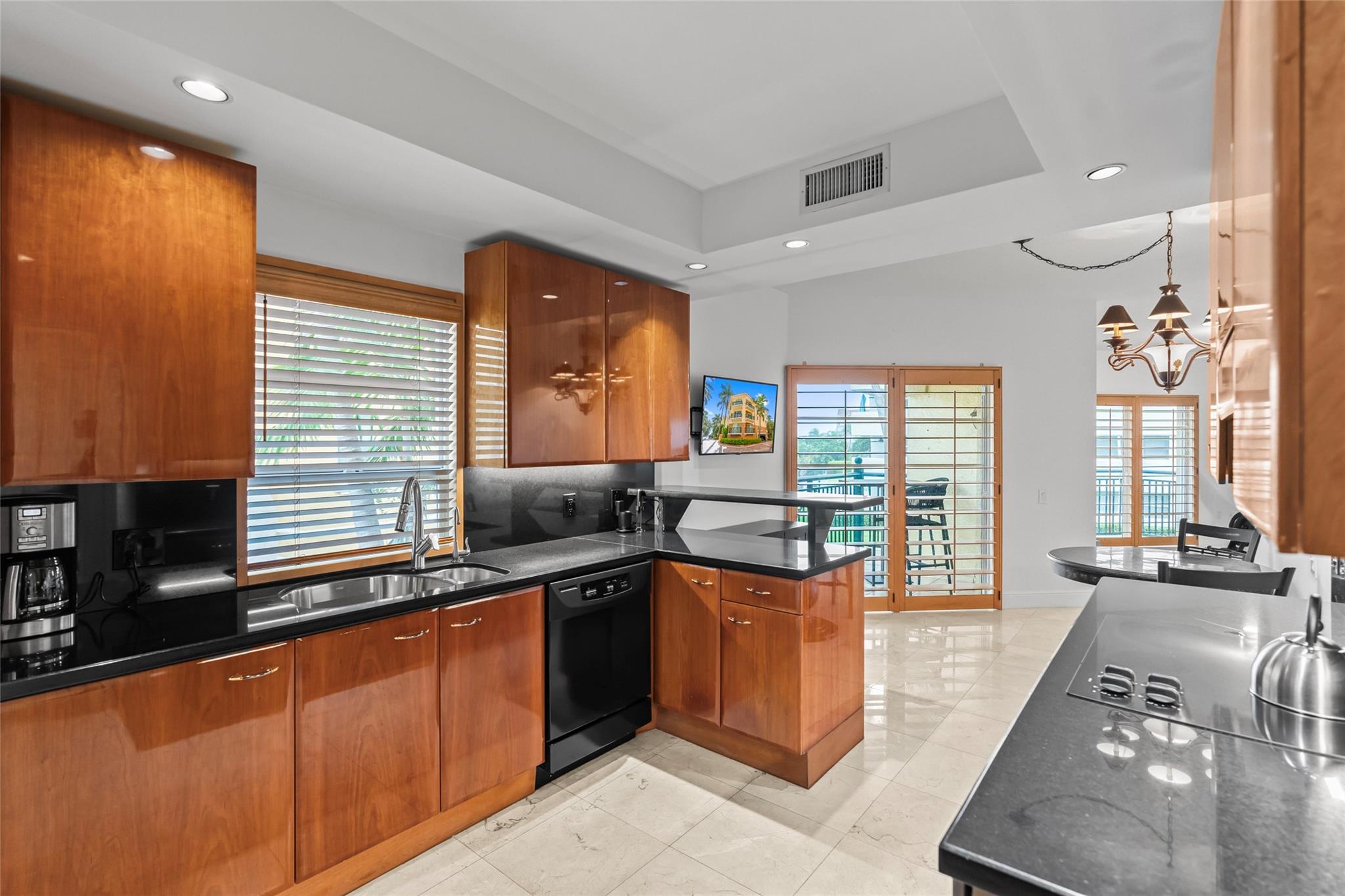 MEDITERRANEA CONDO - Residential