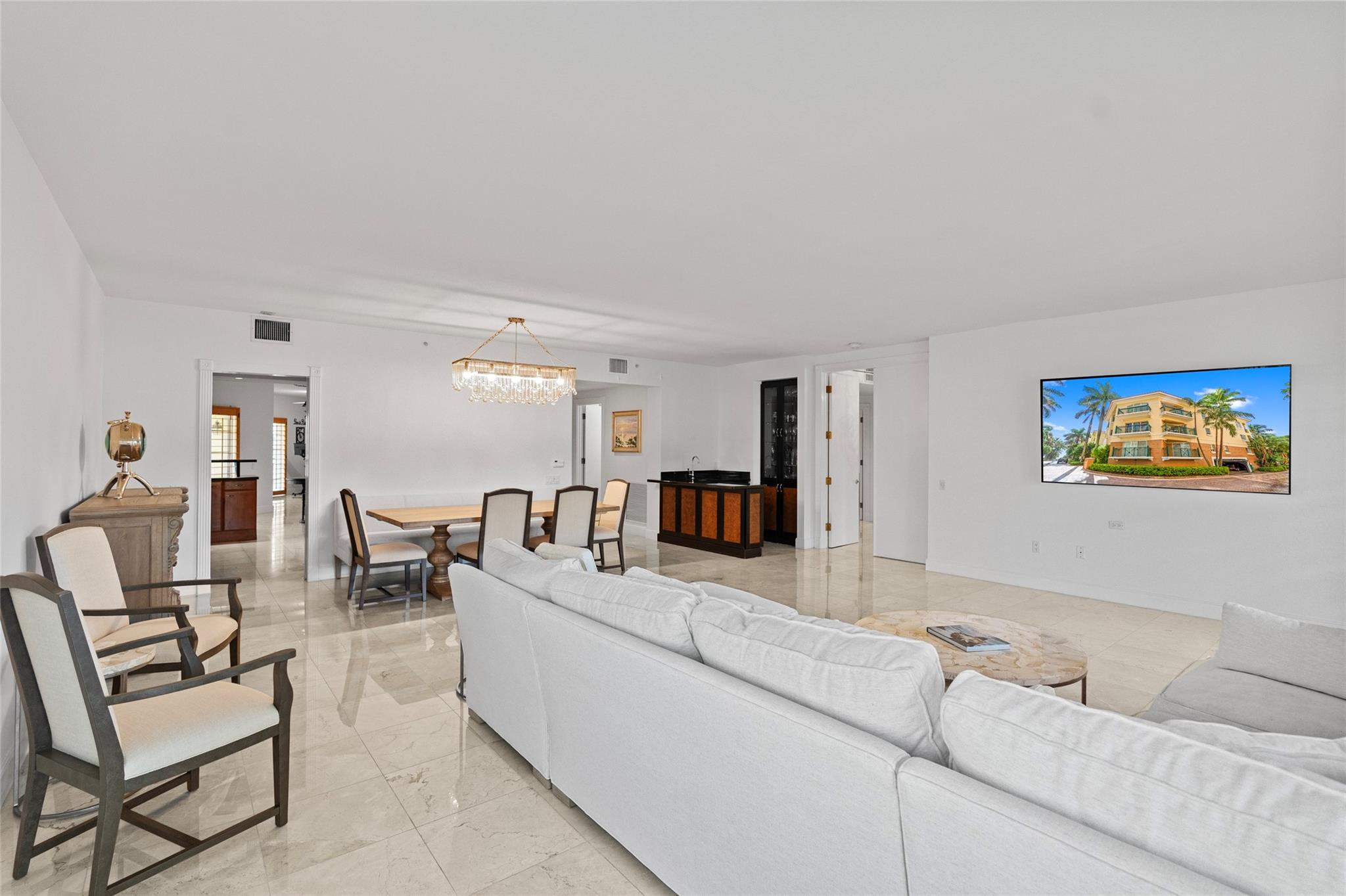 MEDITERRANEA CONDO - Residential