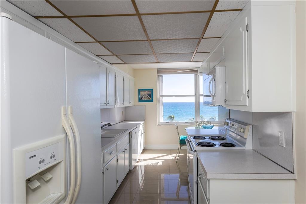 Plaza East - Residential