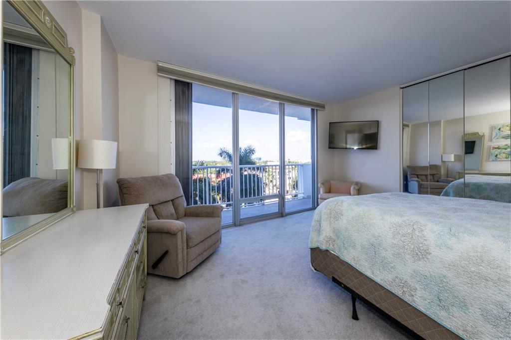 Plaza East - Residential