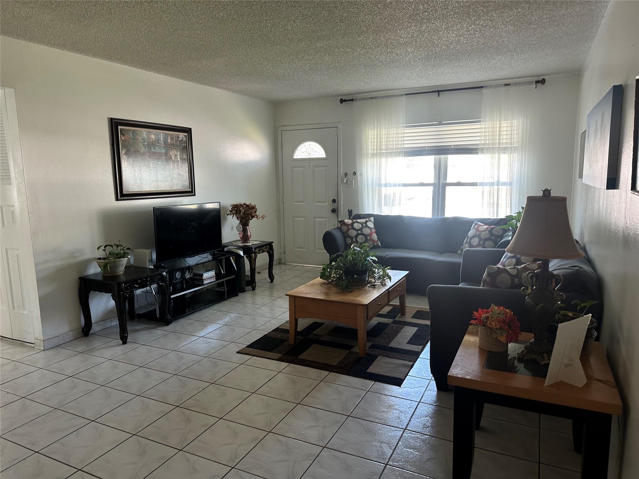 Quail Hollow at Rio Pinar - Residential