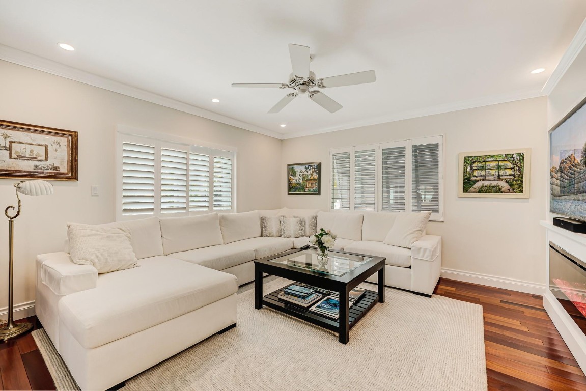 Coral Point 31-27 B - Residential