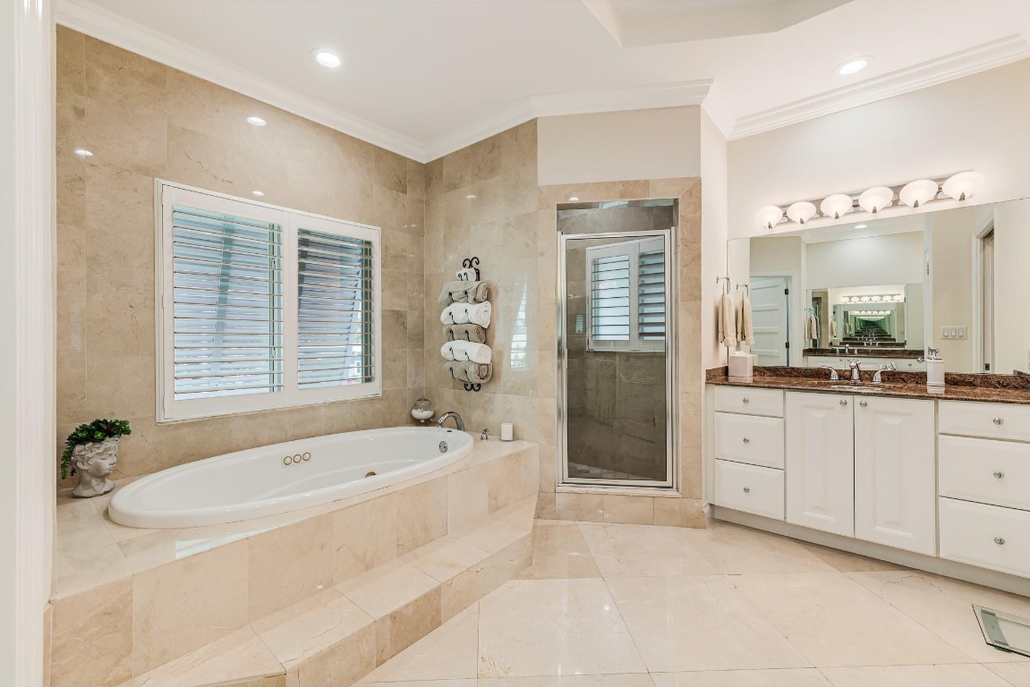 Coral Point 31-27 B - Residential