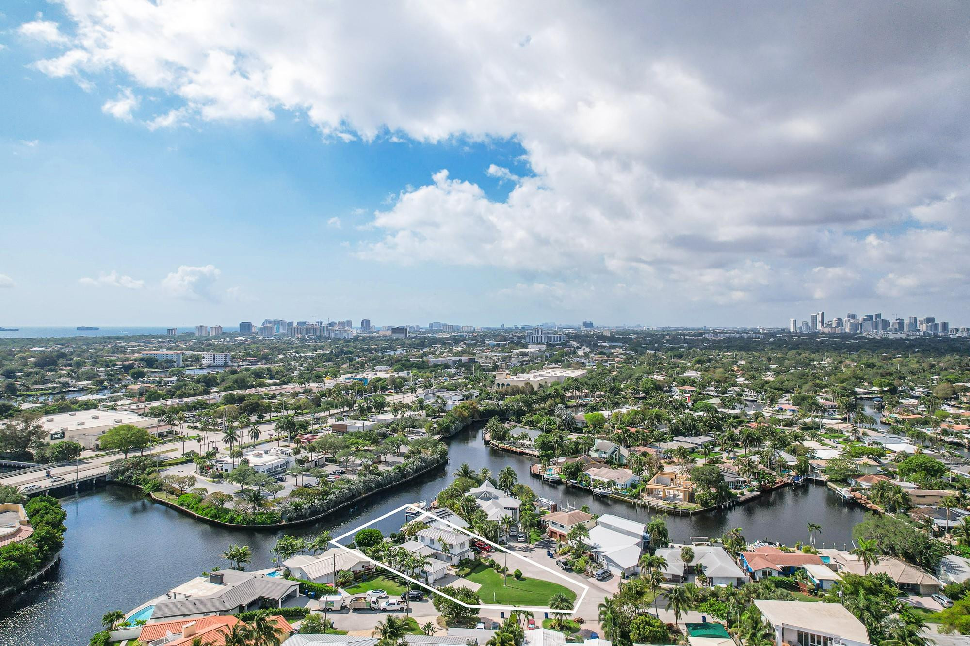 Coral Point 31-27 B - Residential