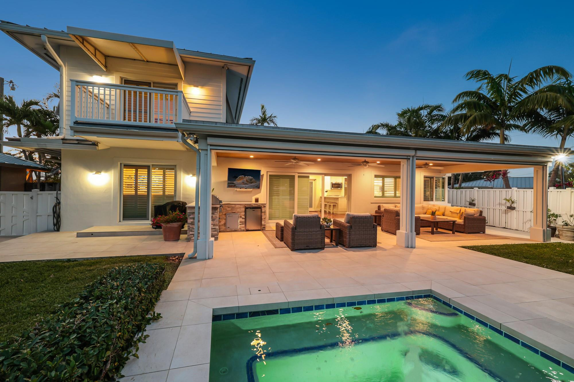 Coral Point 31-27 B - Residential