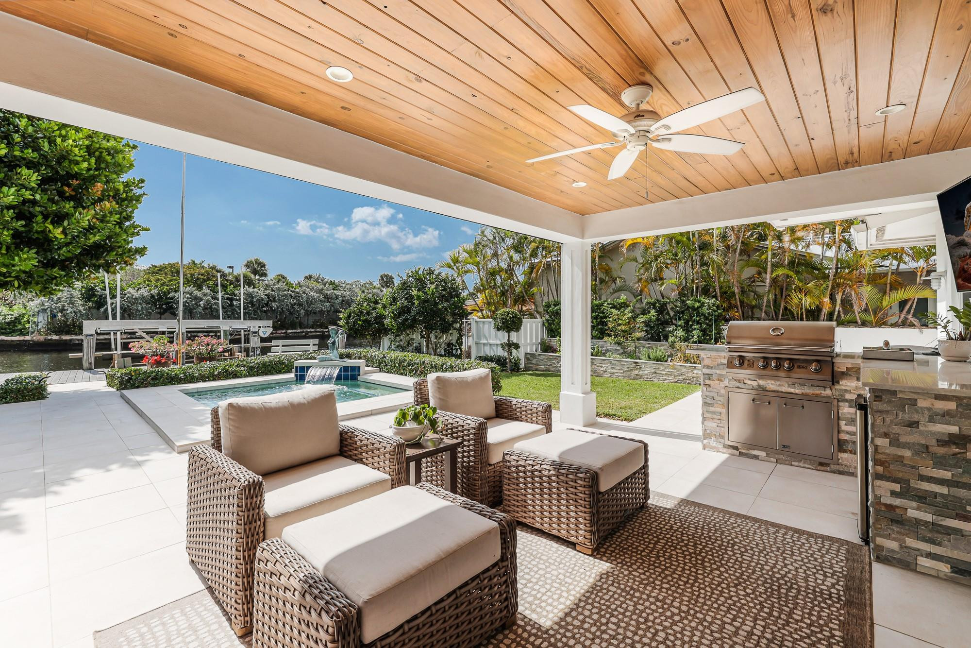 Coral Point 31-27 B - Residential