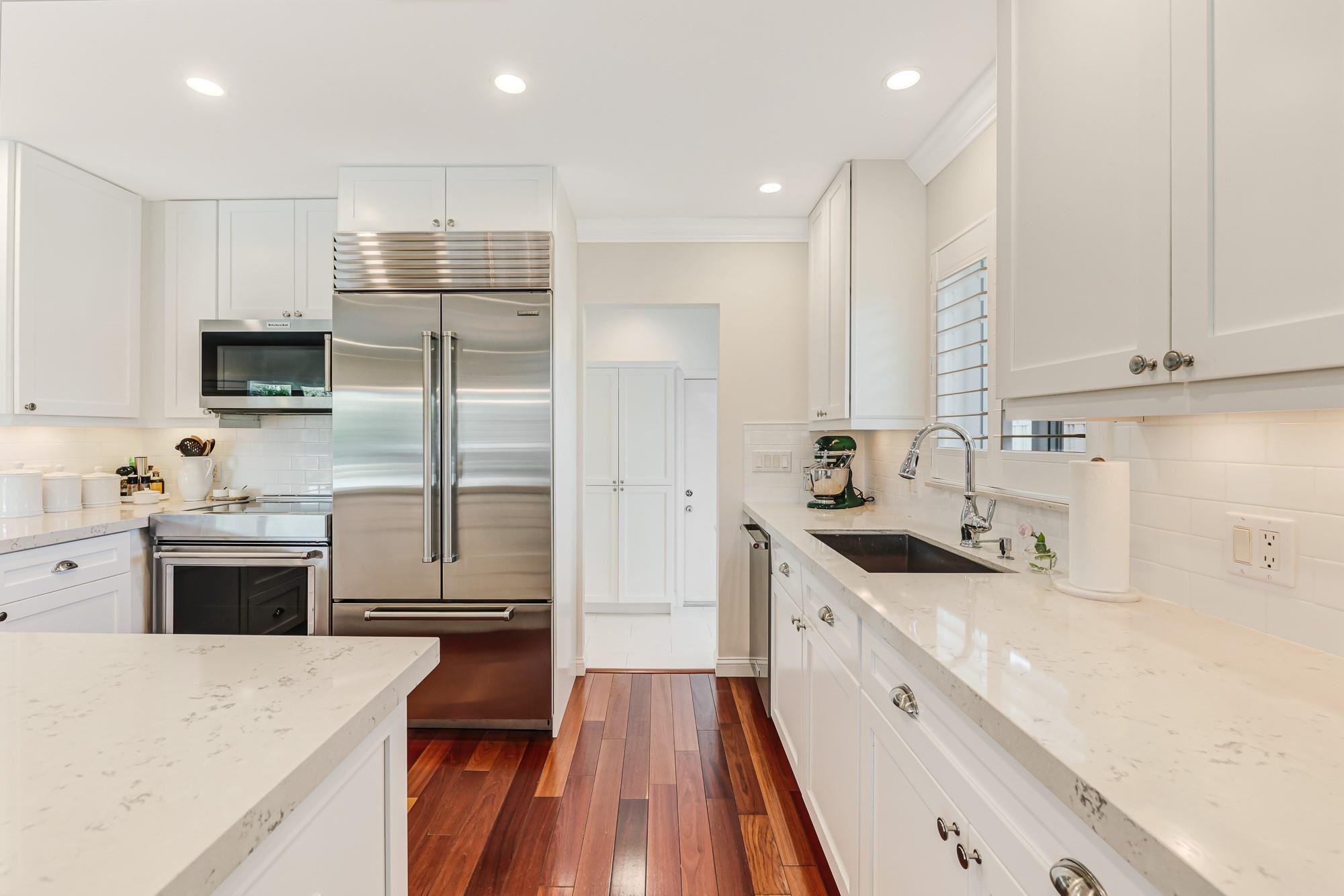 Coral Point 31-27 B - Residential