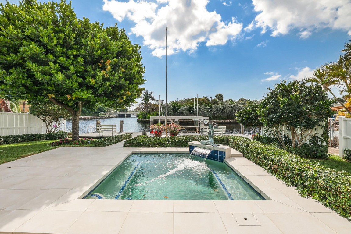 Coral Point 31-27 B - Residential