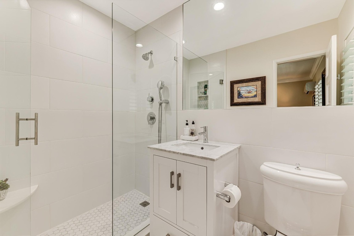 Coral Point 31-27 B - Residential