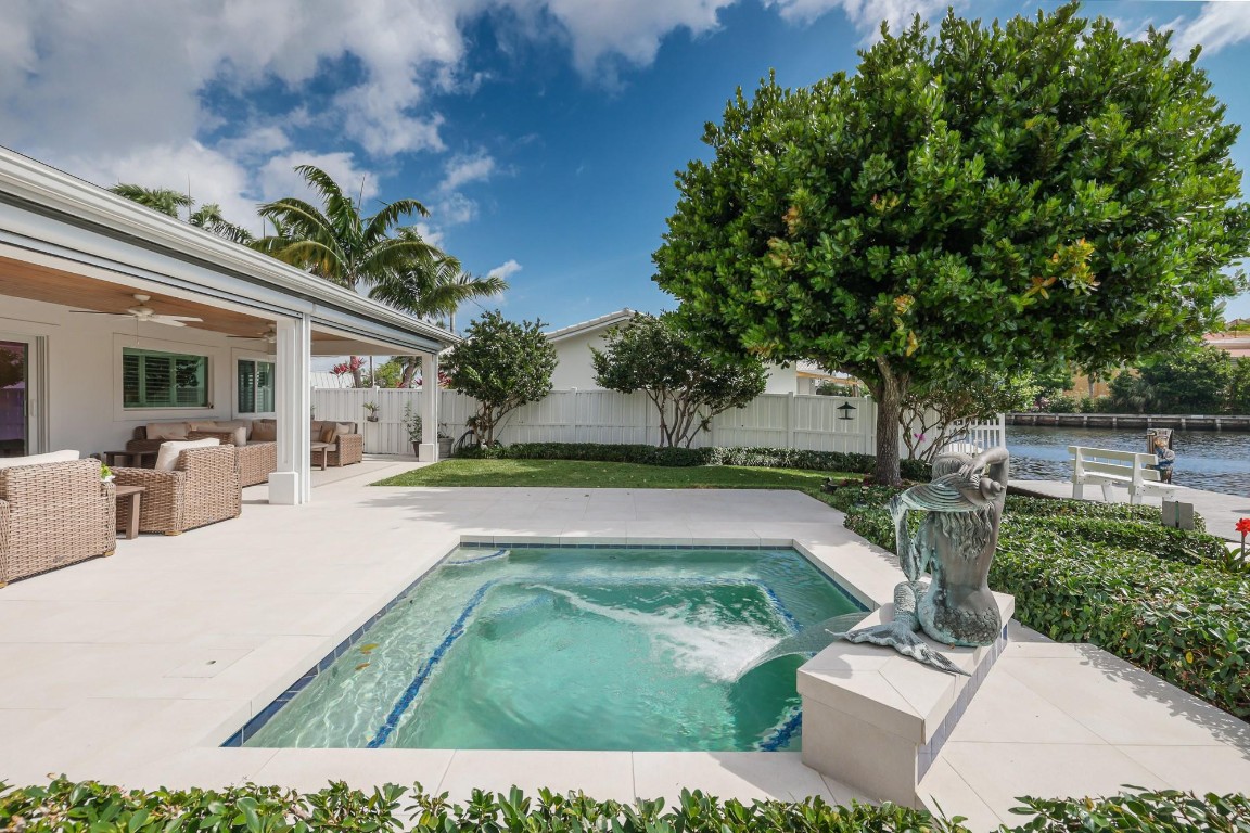 Coral Point 31-27 B - Residential