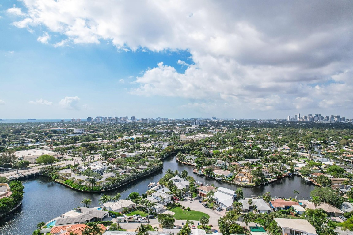 Coral Point 31-27 B - Residential