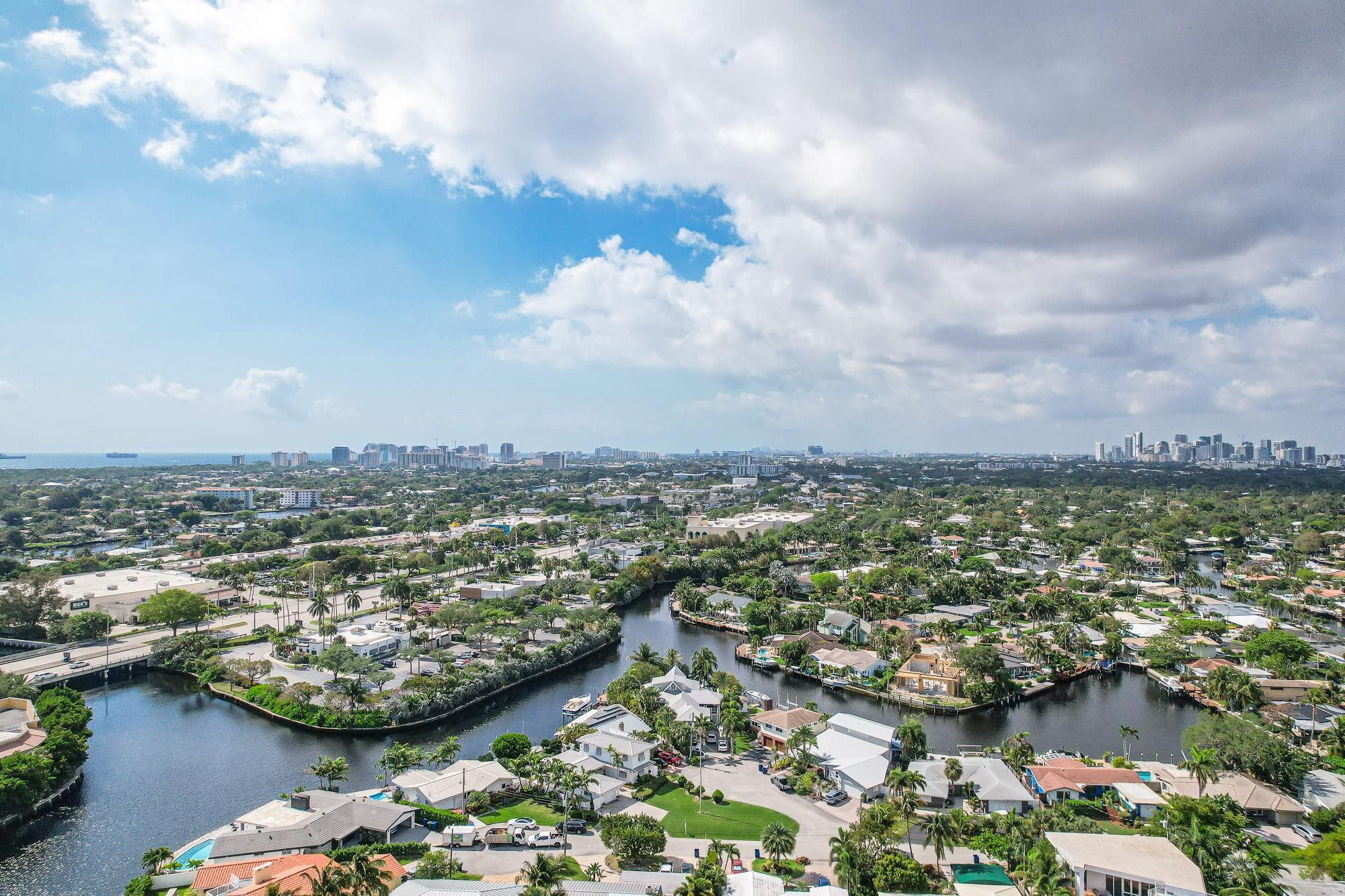 Coral Point 31-27 B - Residential