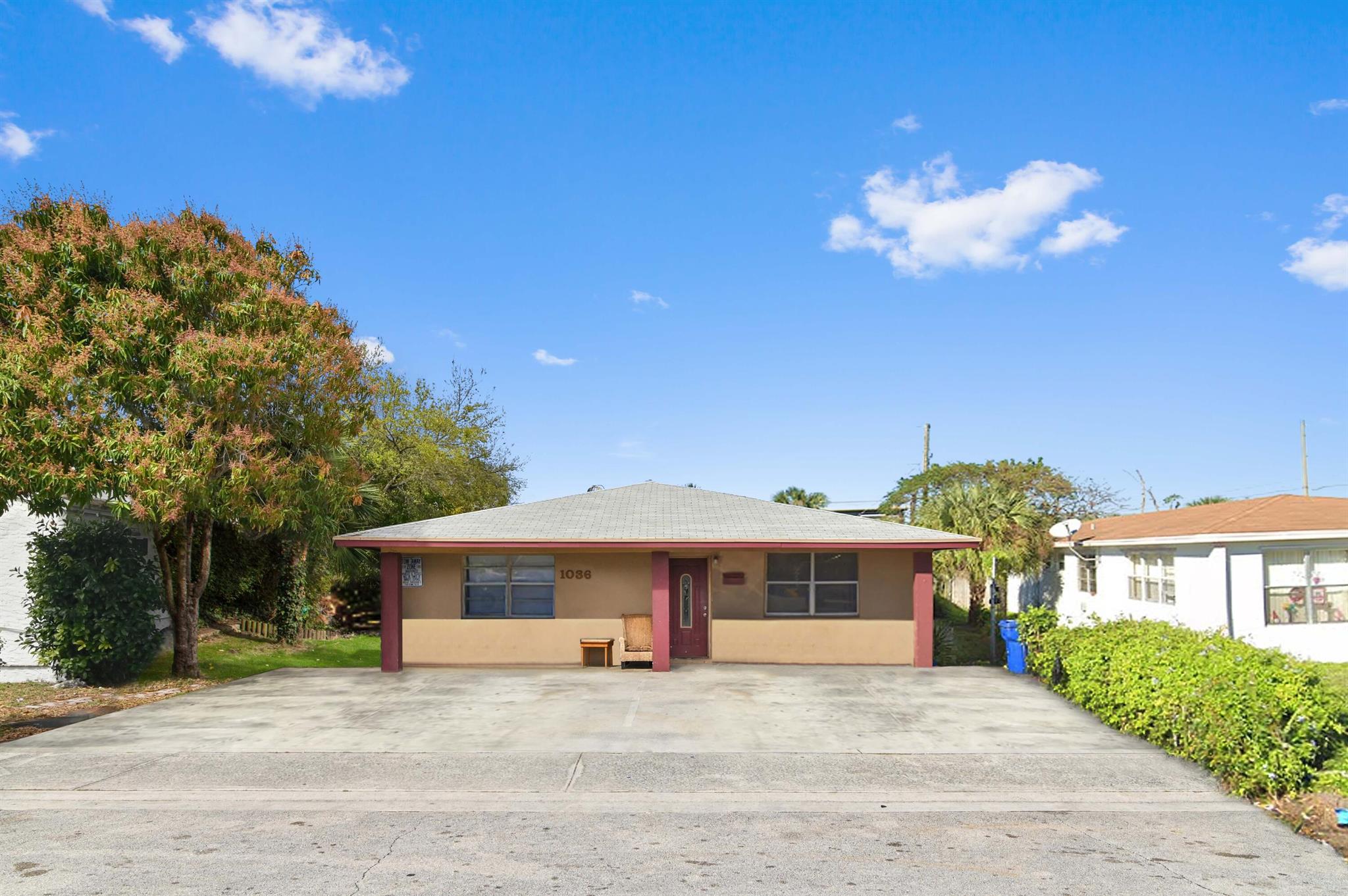 Don't miss the opportunity to add this one of a kind investment property to your portfolio with an impressive 2040 square feet of living space nestled in a non HOA neighborhood. Be greeted by the warmth of natural light dancing across the open floor plan. The home boasts a remarkable configuration, featuring a total of 9 bedrooms and 2 baths. Outside, discover a spacious yard offering endless possibilities for outdoor enjoyment and entertainment. Whether you're hosting summer barbecues, gardening, or simply basking in the sunshine, this outdoor space is sure to delight.9 Units - 7 rented out at $500/M and 2 rented out at $530/M