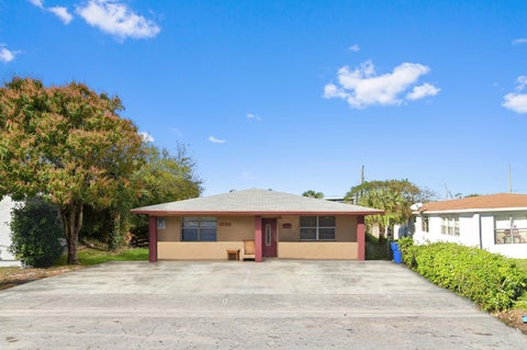Featured picture for the property R10964177