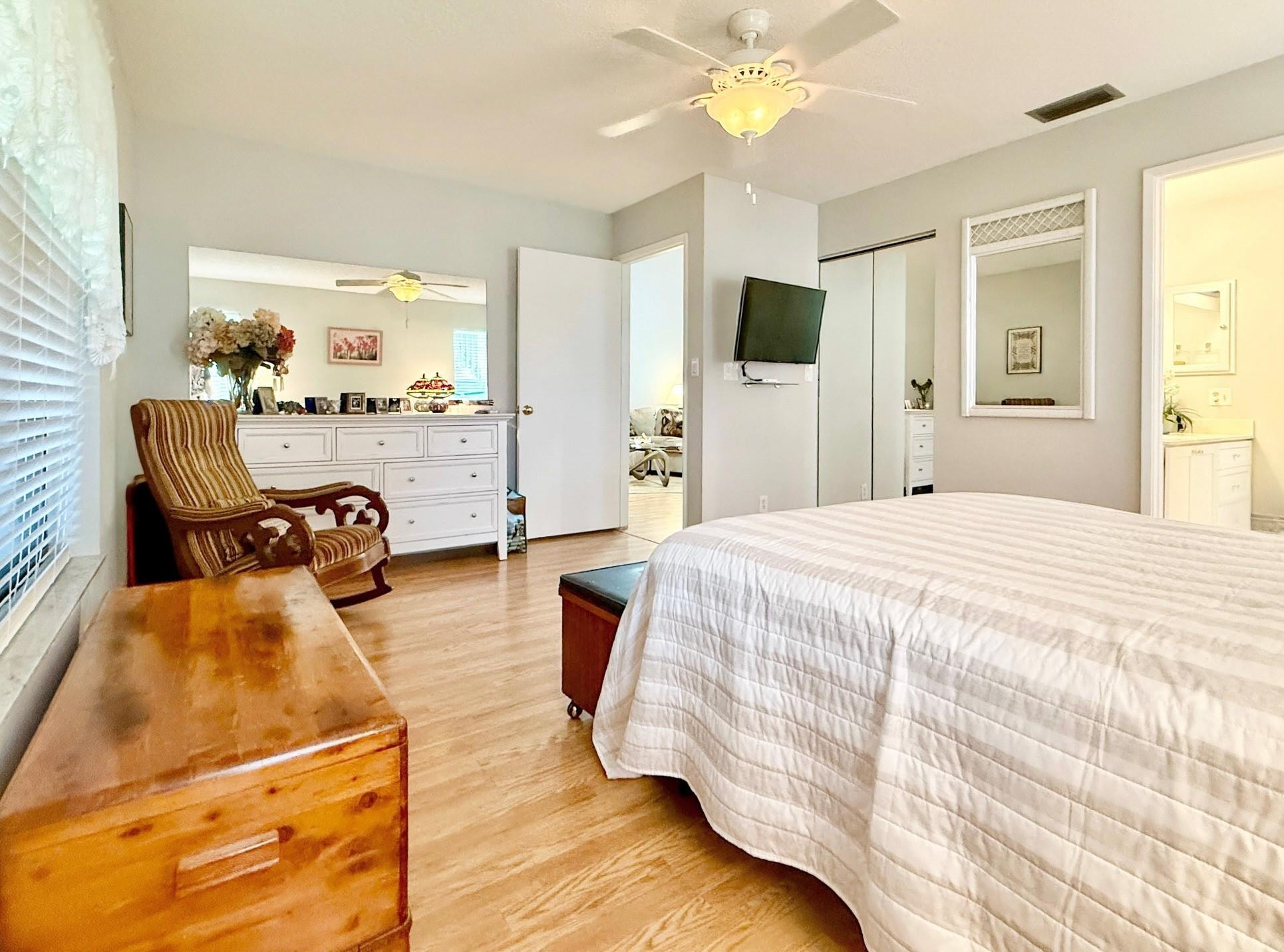 PALM CHASE CONDO - Residential