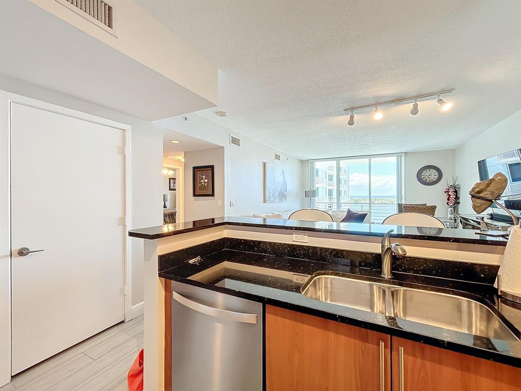 Photo of 1551 N Flagler Drive #1212, West Palm Beach, FL 33401 (MLS # R11114810)