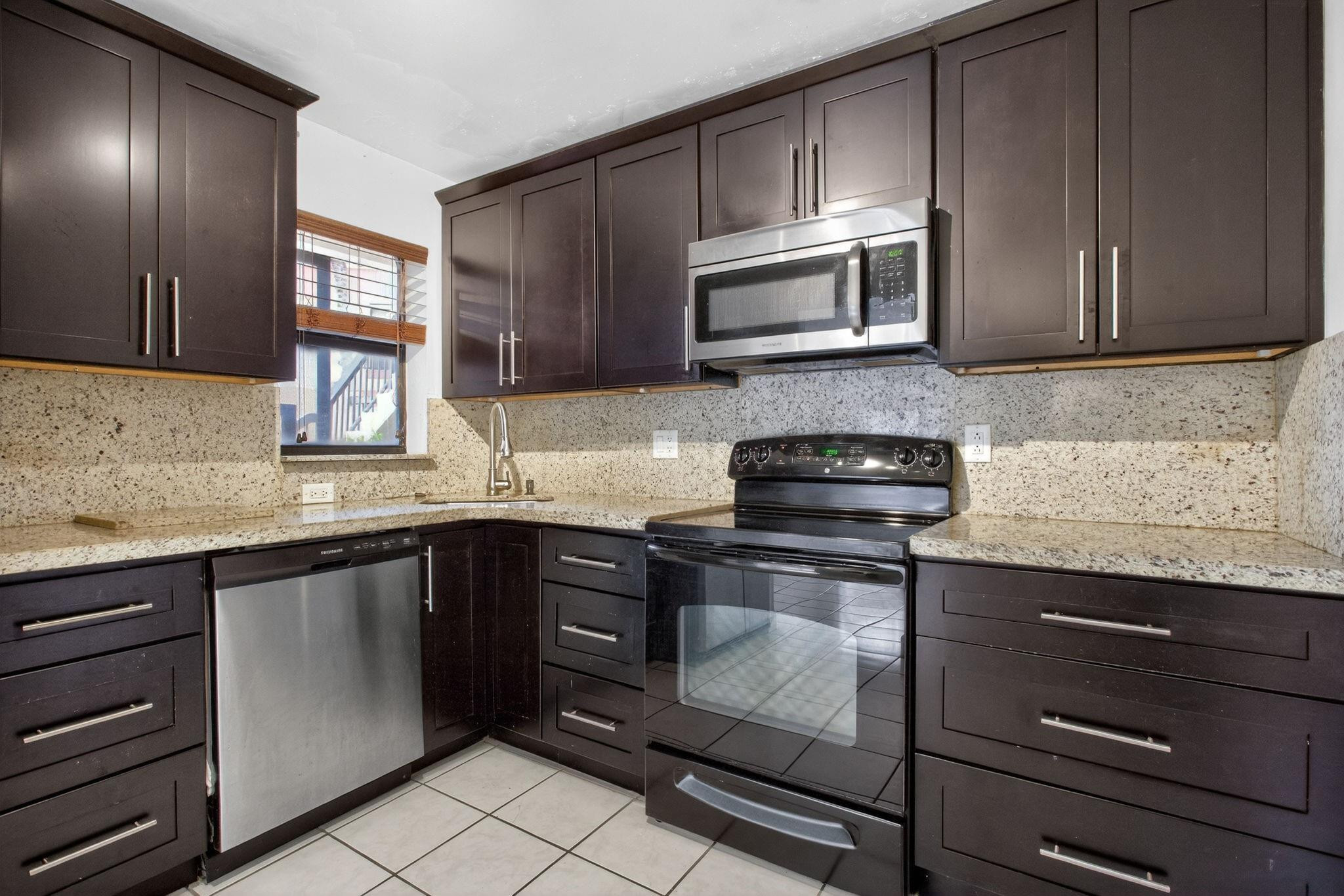 4110 Carambola Circle 2111