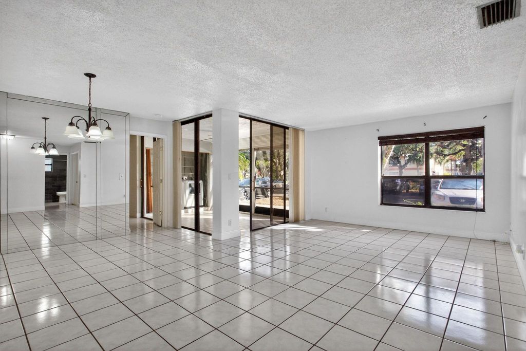 Photo of 4110 Carambola Circle #2111, Pompano Beach, FL 33066 (MLS # F10554777)