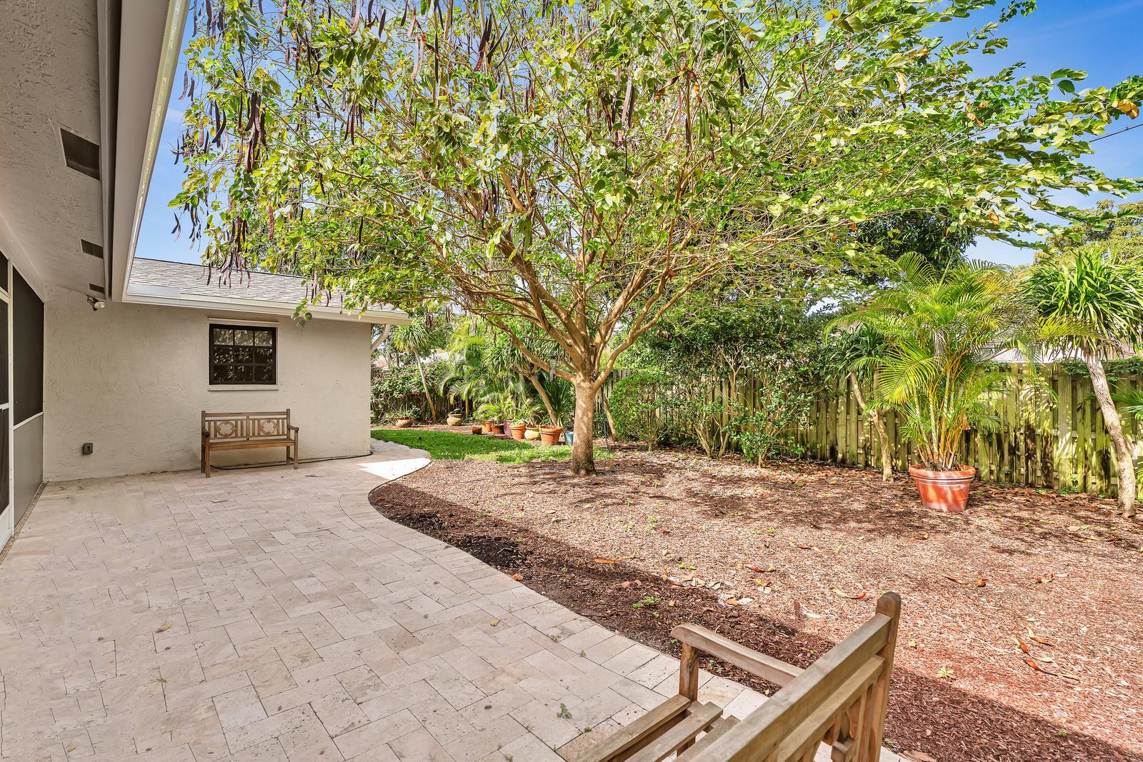 WEST DEERFIELD BEACH - Residential
