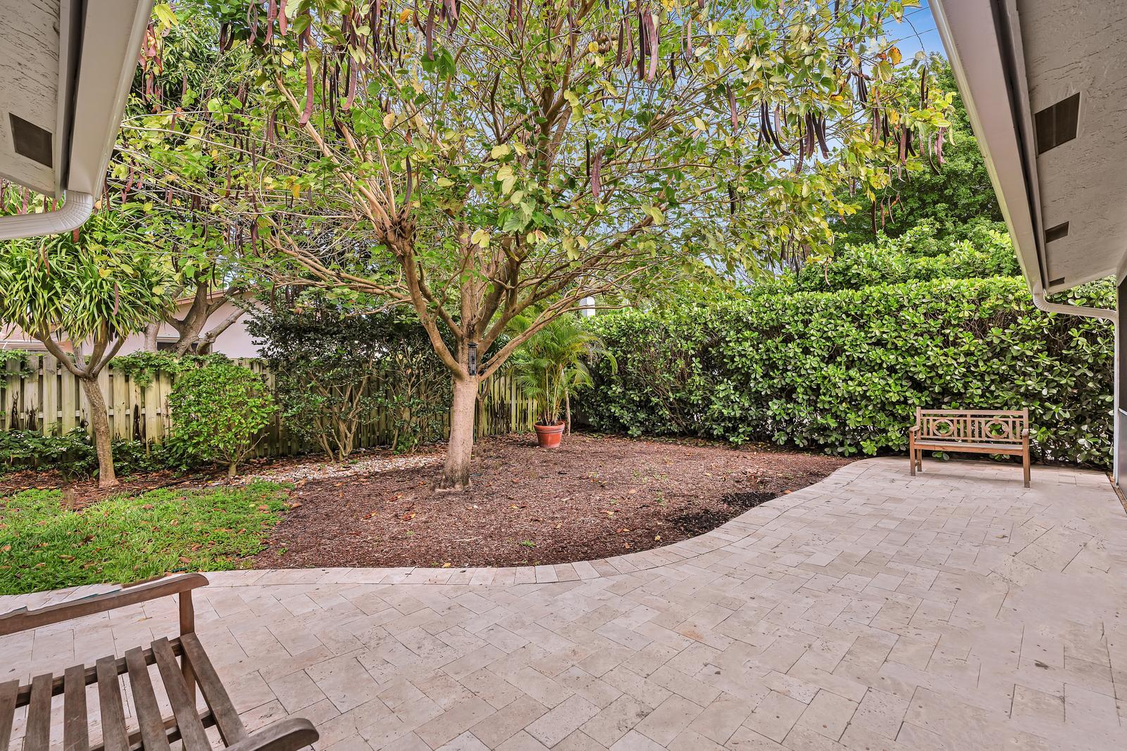 WEST DEERFIELD BEACH - Residential