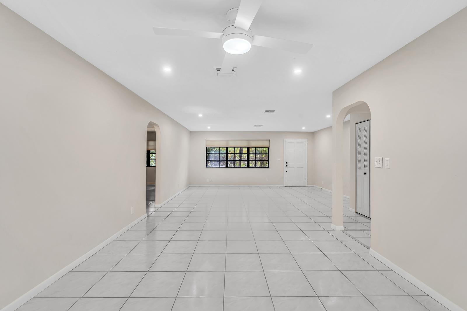 WEST DEERFIELD BEACH - Residential
