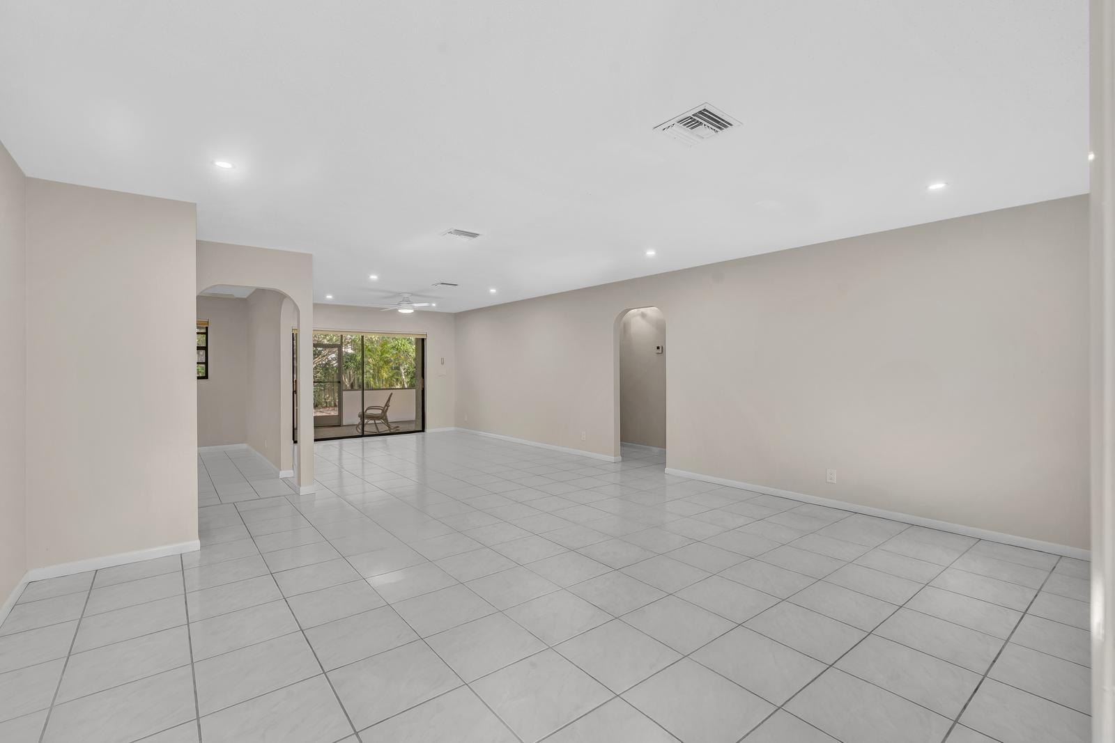 WEST DEERFIELD BEACH - Residential