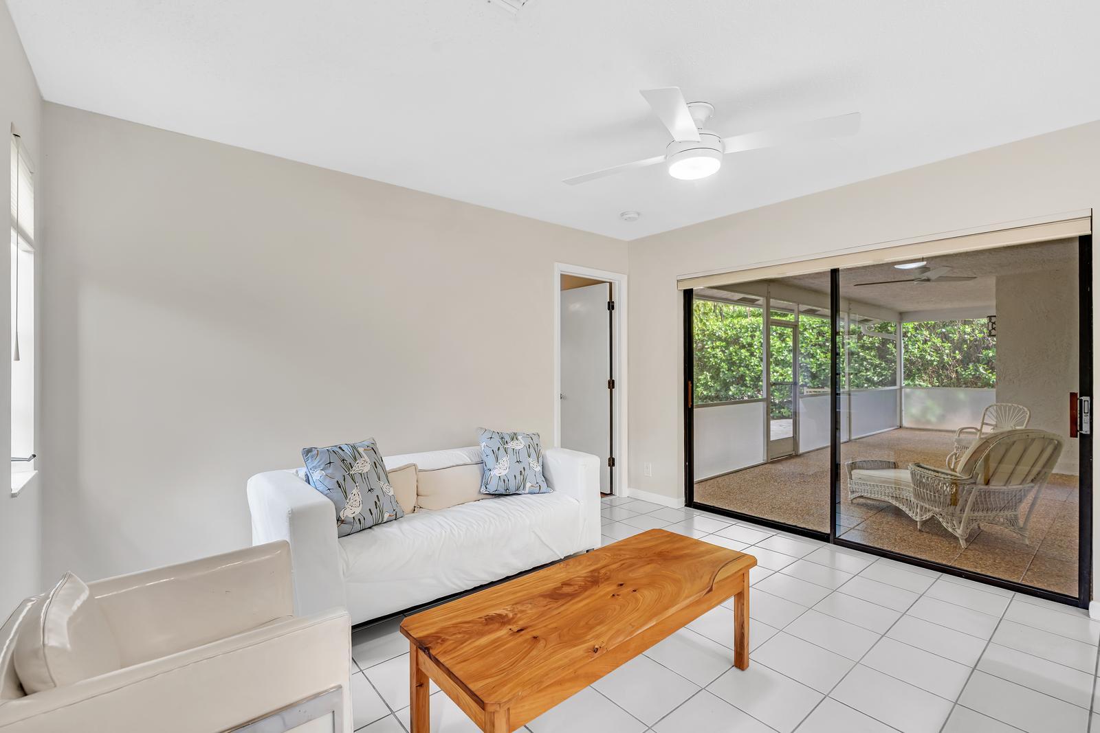 WEST DEERFIELD BEACH - Residential