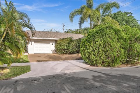 Property photo of 321 Sw 30th Terrace, Deerfield Beach, FL 33442