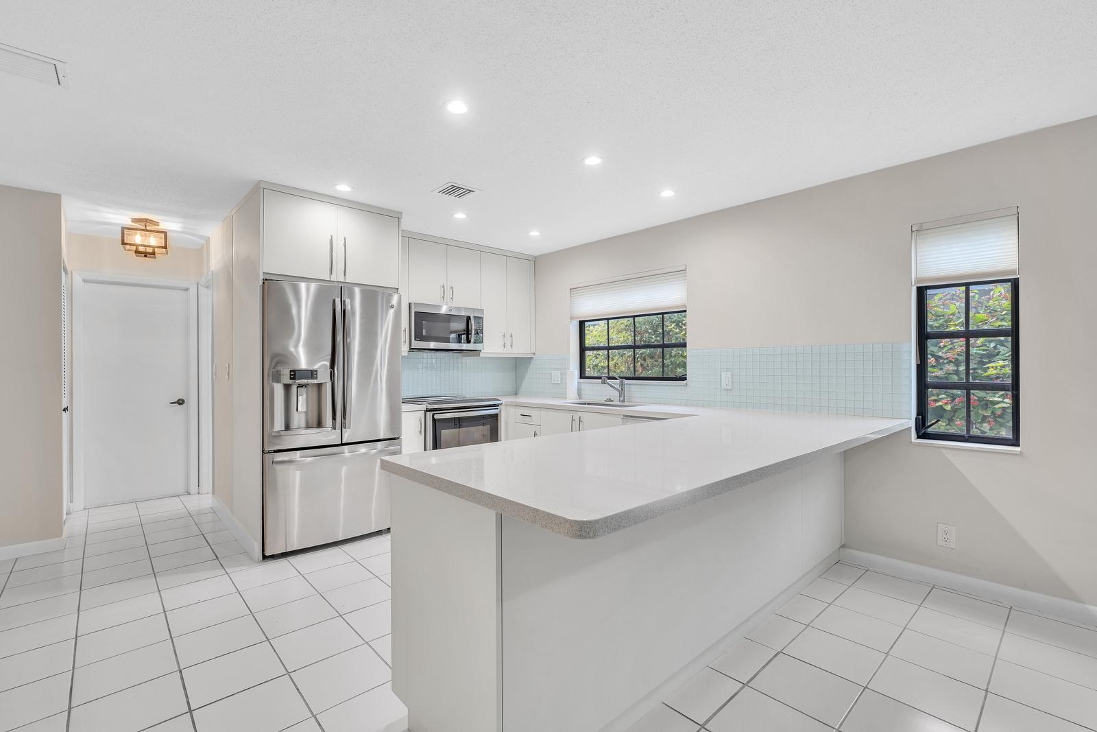 WEST DEERFIELD BEACH - Residential