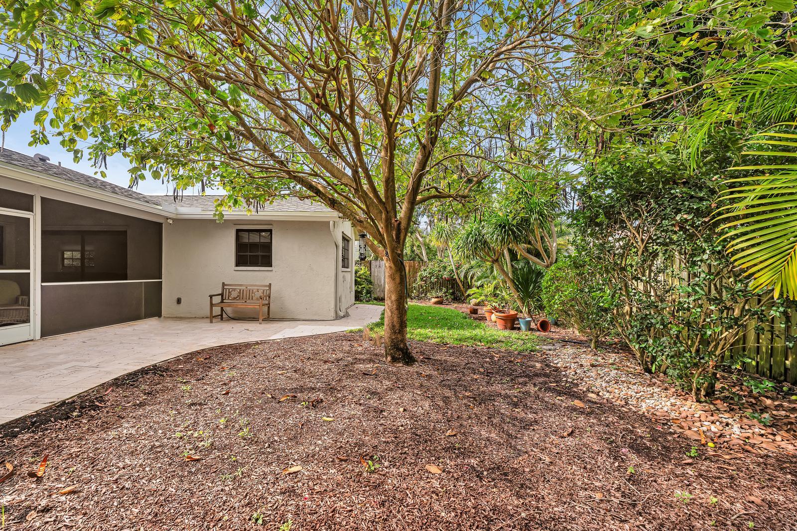 WEST DEERFIELD BEACH - Residential