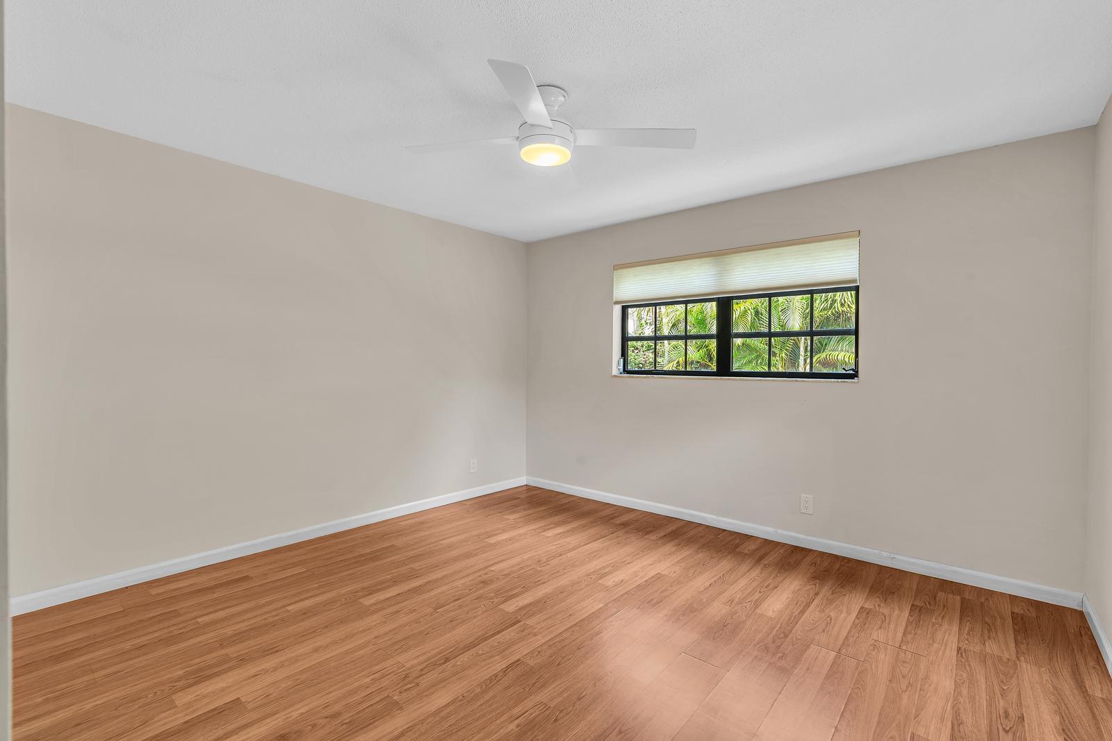 WEST DEERFIELD BEACH - Residential