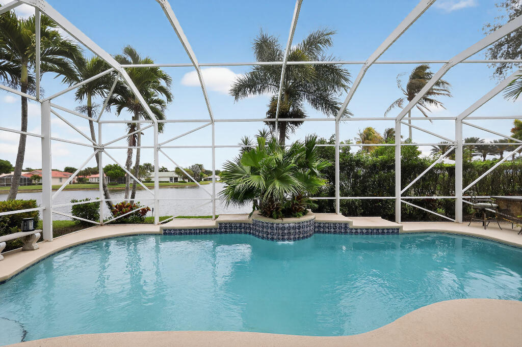 9430 Lantern Bay Circle