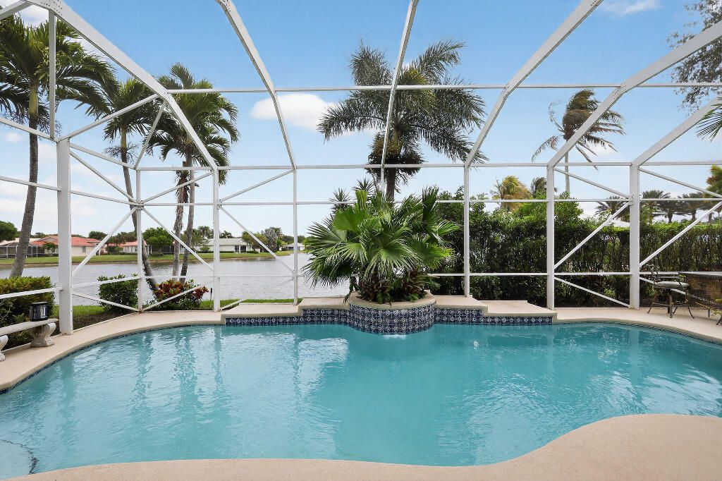 Photo of 9430 Lantern Bay Circle, West Palm Beach, FL 33411 (MLS # B26010295)