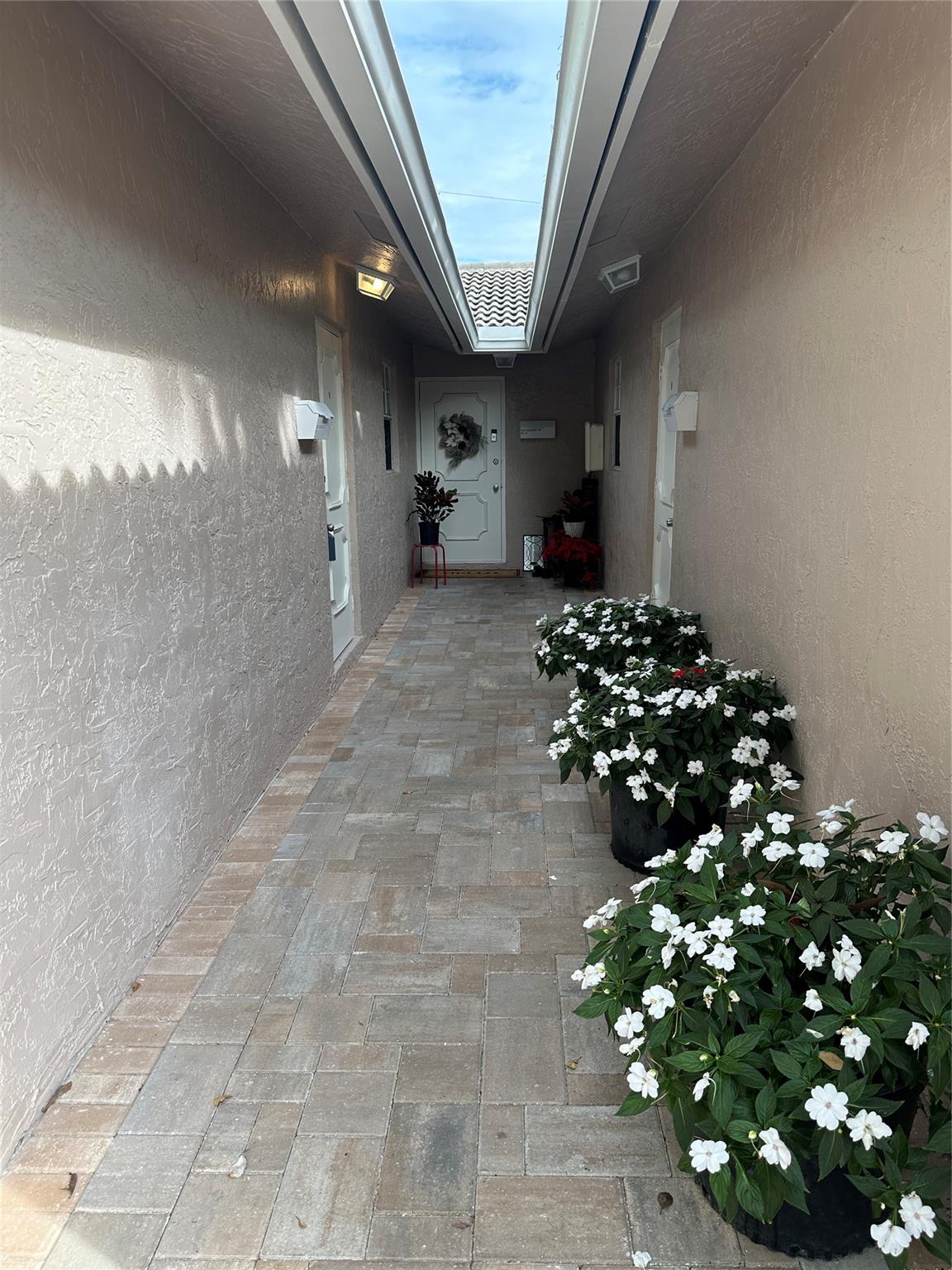 CORAL SPRINGS SUB NO 1 - Residential Lease