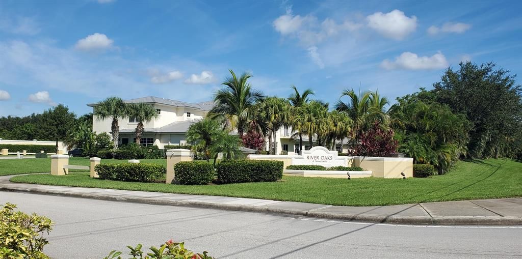 Photo of 2536 Creekside Drive Dr, Fort Pierce, FL 34981 (MLS # R10745830)