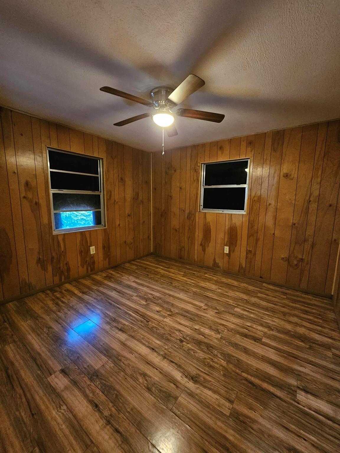 TREASURE ISLAND - Residential Lease