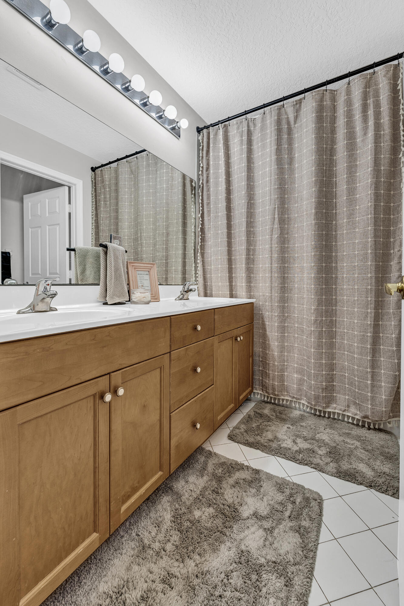 OLYMPIA - Residential