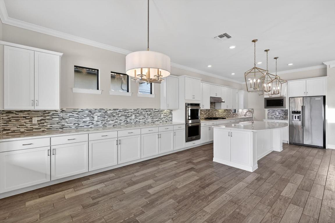 SONOMA ISLES - Residential