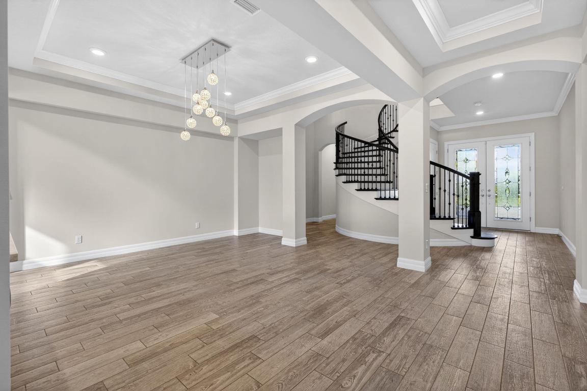 SONOMA ISLES - Residential