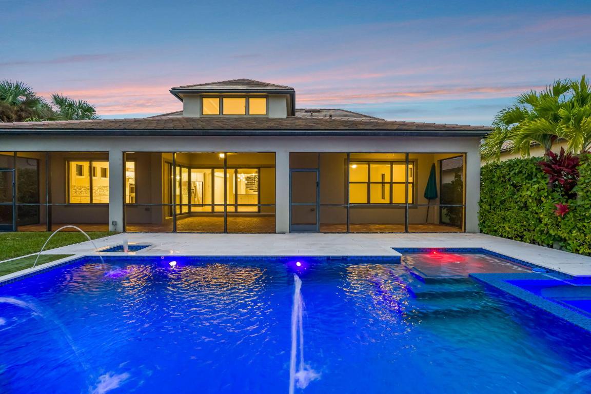 SONOMA ISLES - Residential