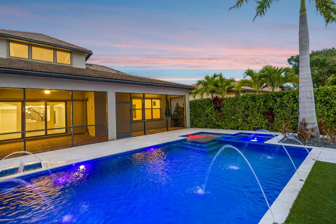 SONOMA ISLES - Residential