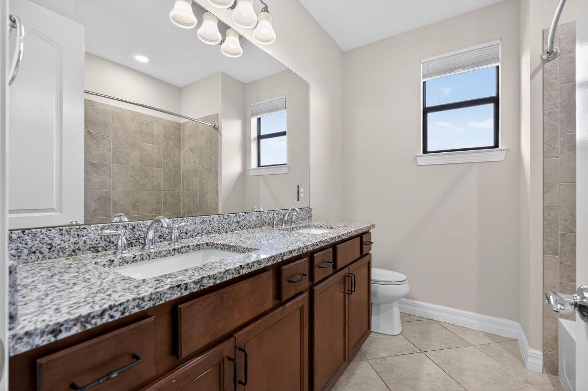 SONOMA ISLES - Residential