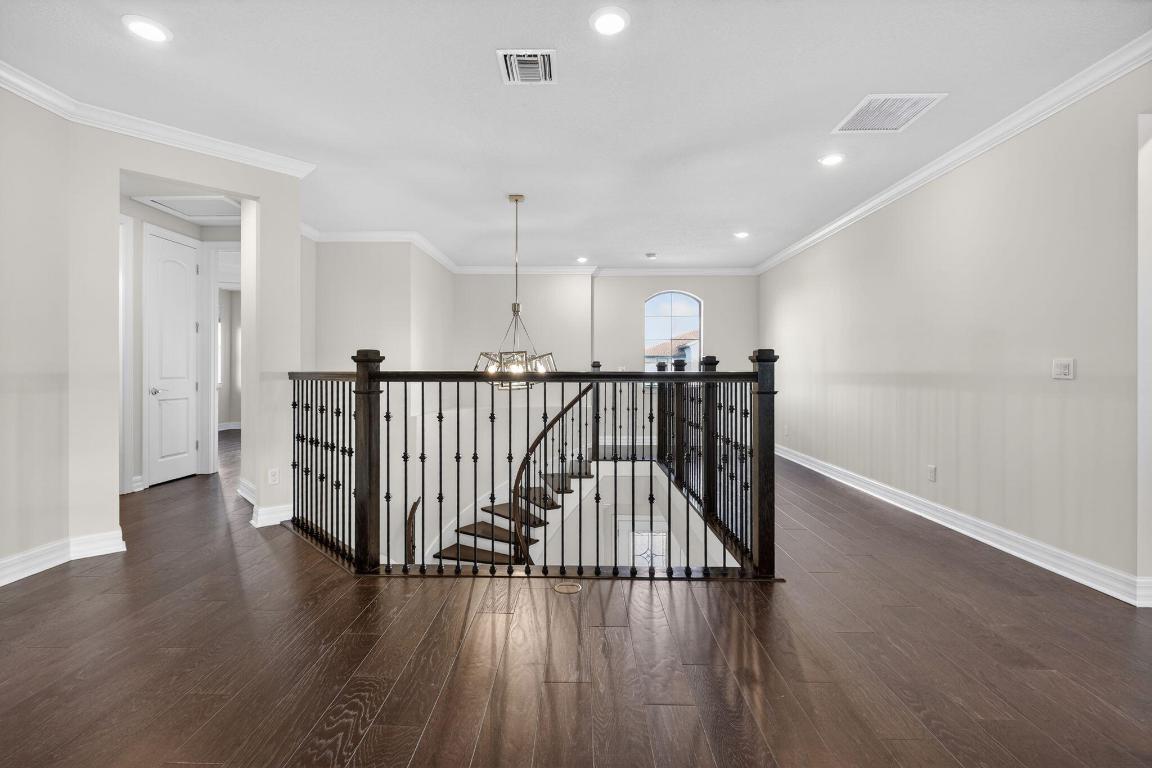 SONOMA ISLES - Residential