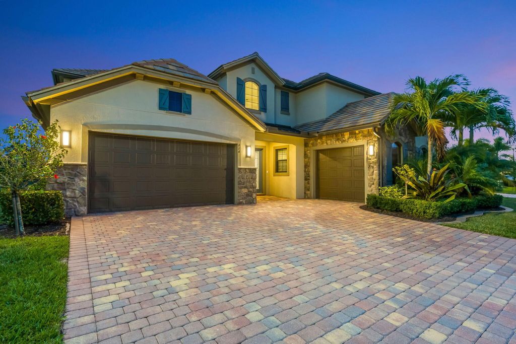 Photo of 114 Indigo River Point, Jupiter, FL 33478 (MLS # R11157686)