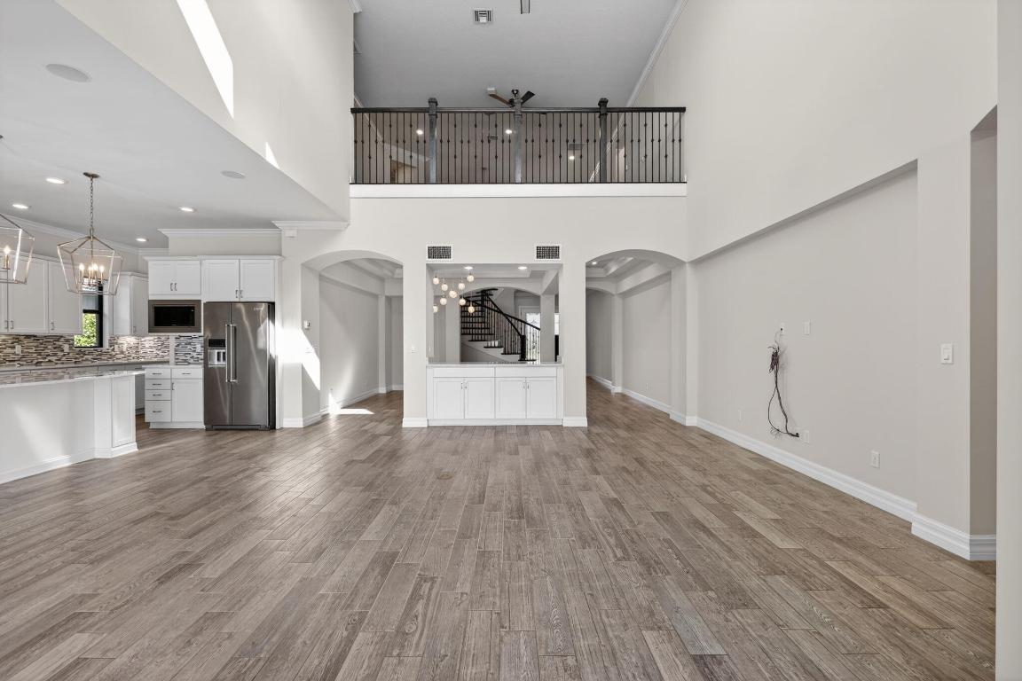 SONOMA ISLES - Residential