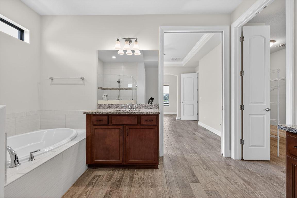 SONOMA ISLES - Residential