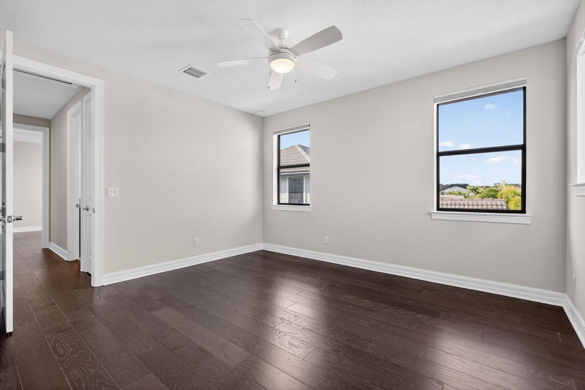 SONOMA ISLES - Residential