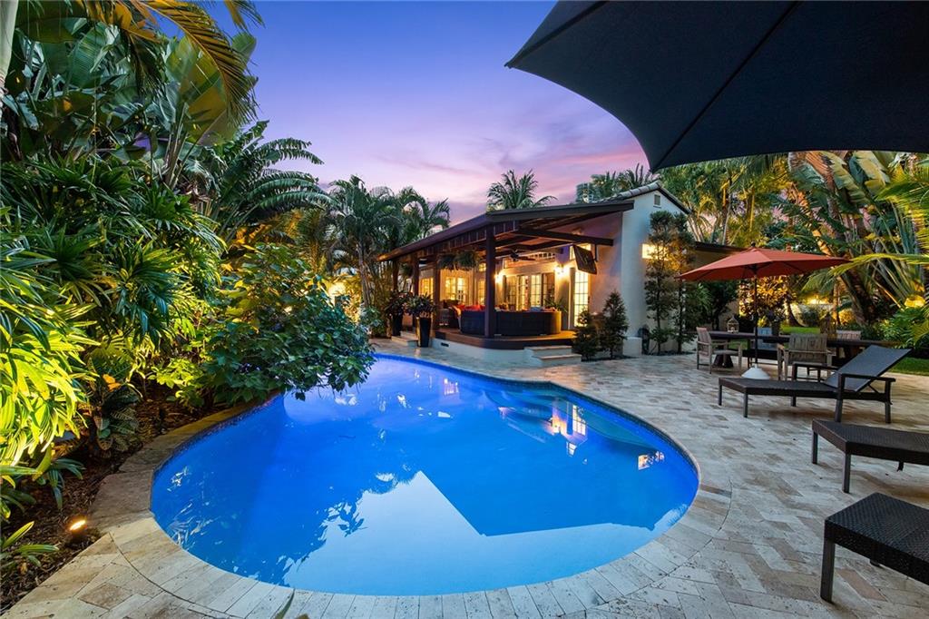 Rio Vista C J Hectors Res - Residential