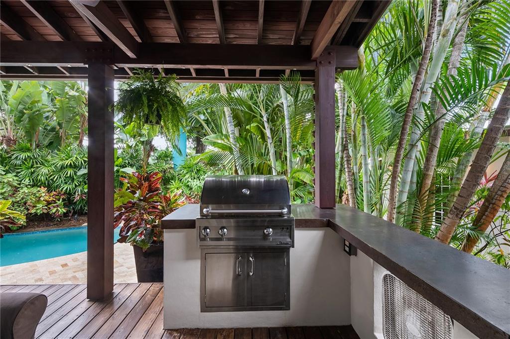 Rio Vista C J Hectors Res - Residential